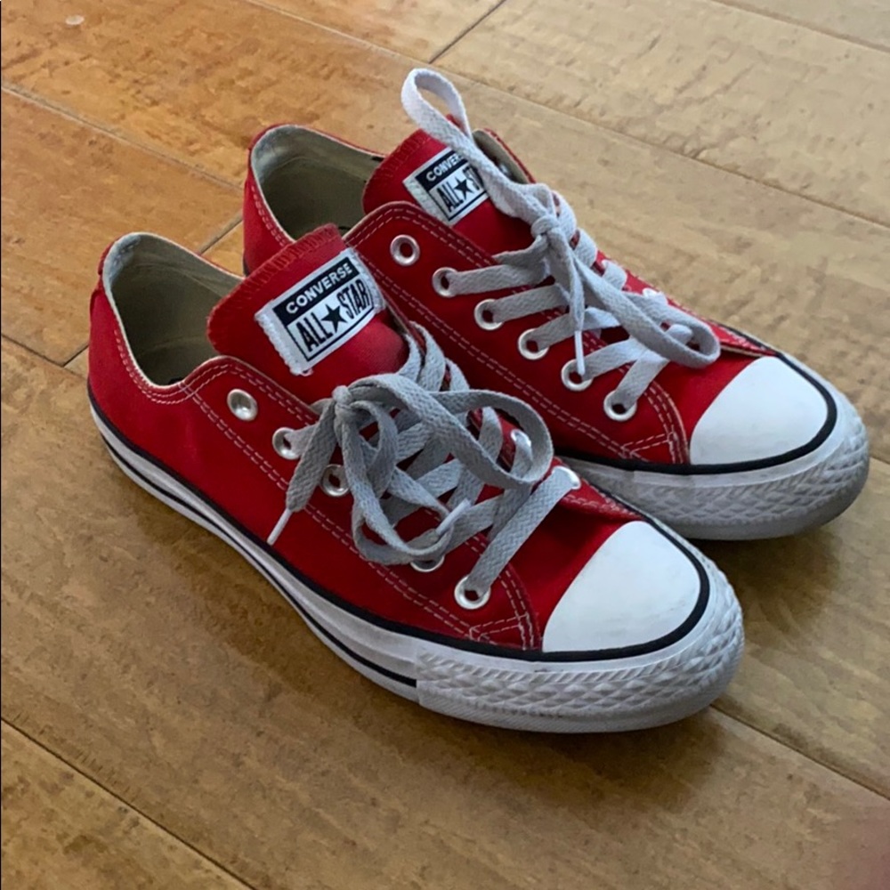 Converse Women’s 7